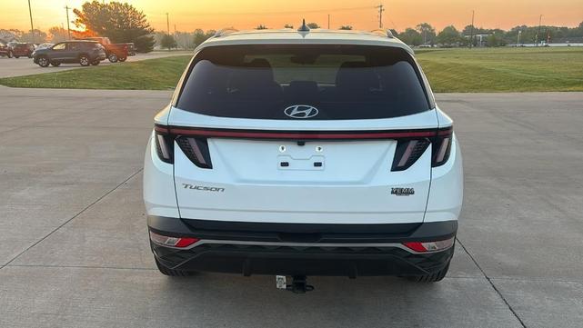 Photo of 2022 Quartz White Hyundai TUCSON