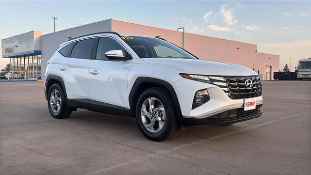 Photo of 2022 Quartz White Hyundai TUCSON