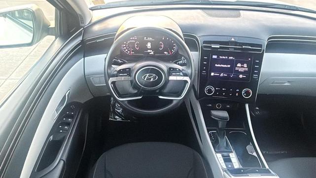 Photo of 2022 Quartz White Hyundai TUCSON