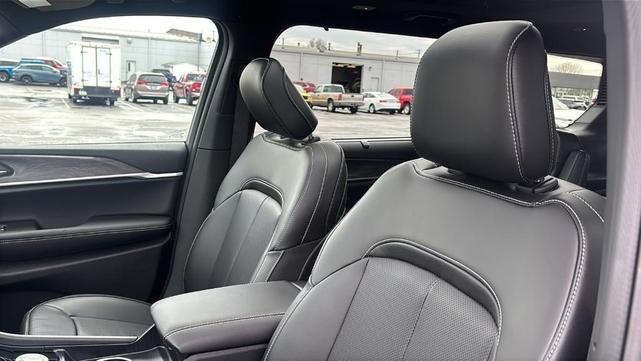 Photo of 2025 Baltic Gray Jeep Grand Cherokee L