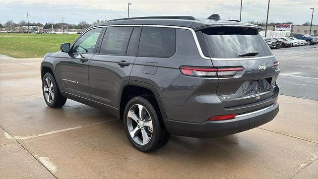 Photo of 2025 Baltic Gray Jeep Grand Cherokee L