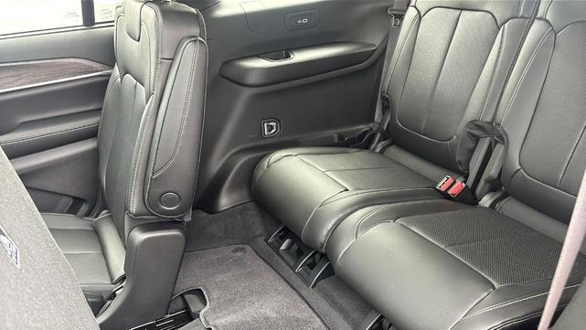 Photo of 2025 Baltic Gray Jeep Grand Cherokee L