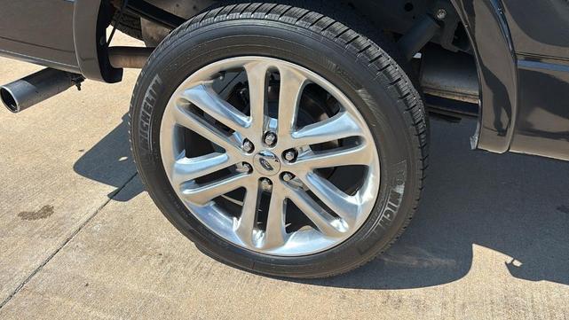 Photo of 2013 Tuxedo Black Metallic Ford F-150