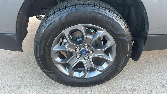 Photo of 2022 Carbonized Gray Metallic Ford Maverick