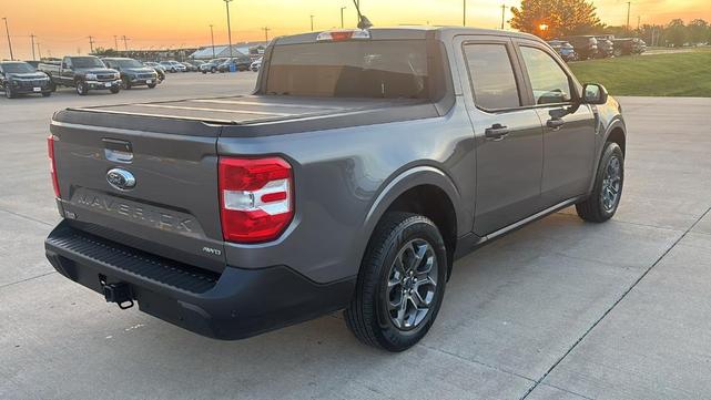 Photo of 2022 Carbonized Gray Metallic Ford Maverick