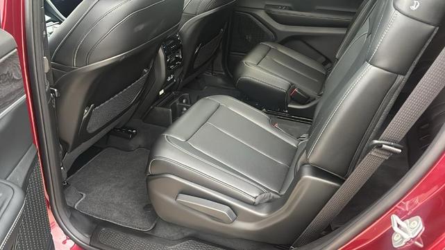 Photo of 2025 Velvet Red Pearlcoat Jeep Grand Cherokee L
