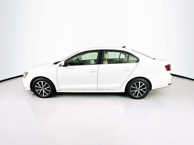Photo of 2017 Pure White Volkswagen Jetta