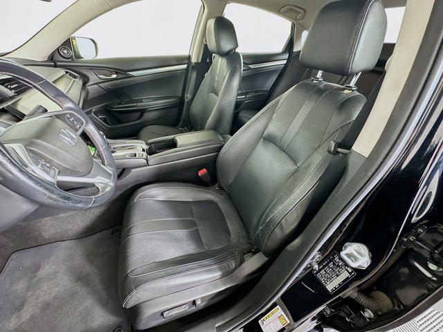 Photo of 2018 Crystal Black Pearl Honda Civic