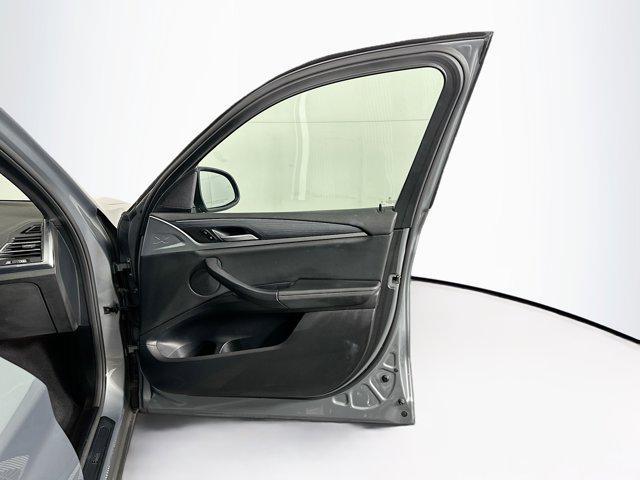 Photo of 2024 Jet Black BMW X3
