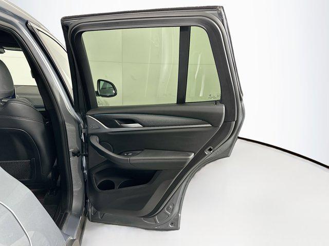 Photo of 2024 Jet Black BMW X3