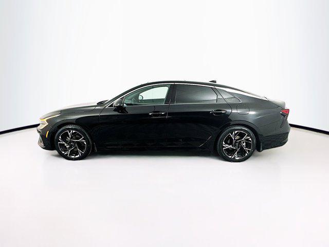 Photo of 2025 Aurora Black Pearl Kia K5