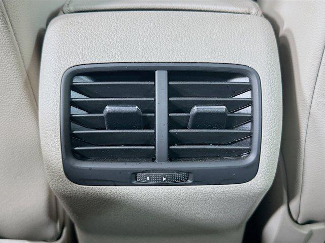 Photo of 2019 Atlantic Blue Metallic Volkswagen e-Golf