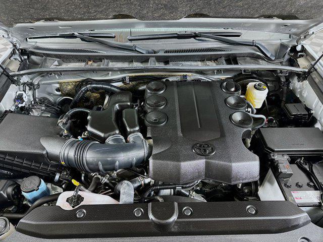 Photo of 2024 Classic Silver Metallic Toyota 4Runner
