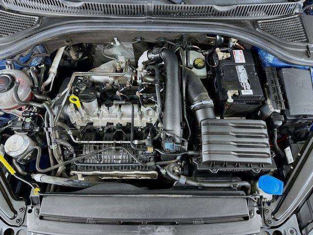 Photo of 2019 Blue Silk Metallic Volkswagen Jetta