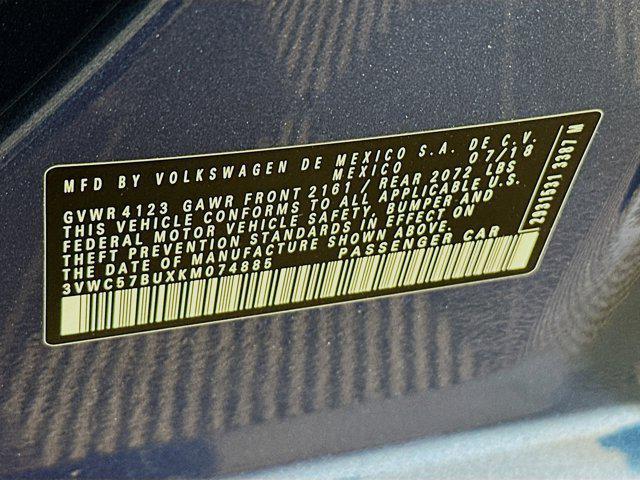 Photo of 2019 Blue Silk Metallic Volkswagen Jetta