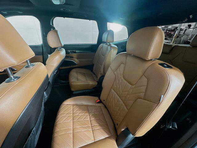 Photo of 2023 Midnight Lake Blue Kia Telluride