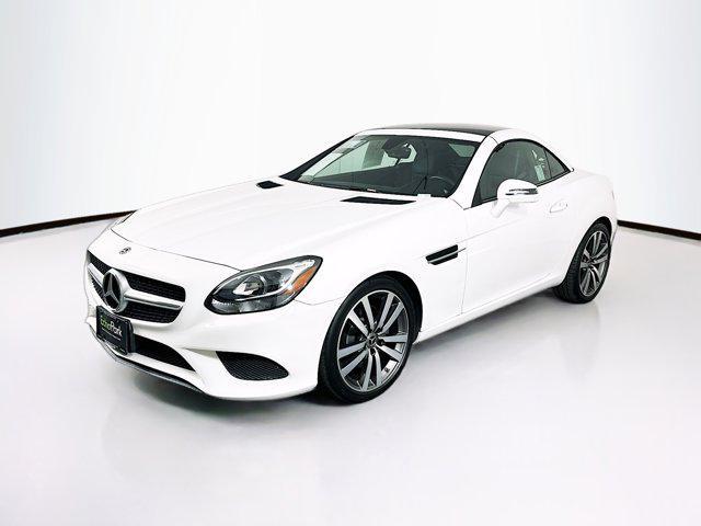 Photo of 2018 Polar White Mercedes-Benz SLC 300