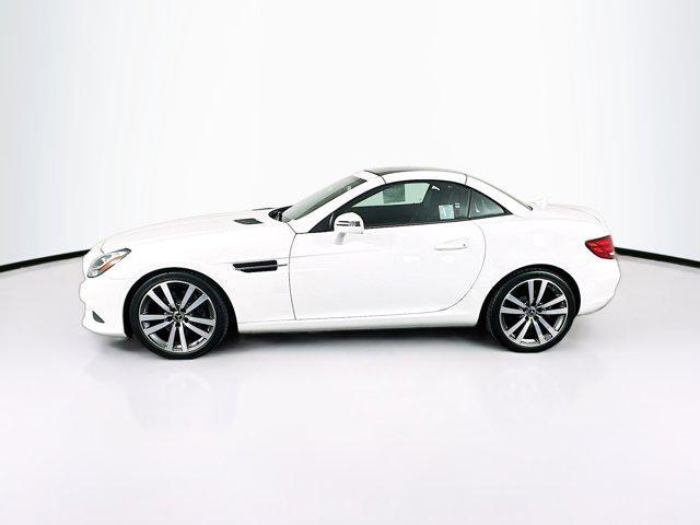 Photo of 2018 Polar White Mercedes-Benz SLC 300