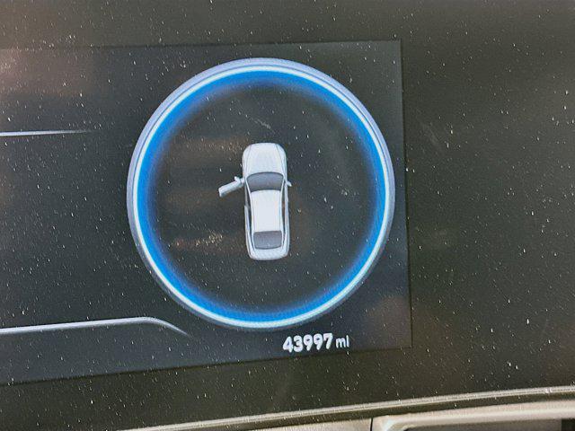 Photo of 2022 Intense Blue Hyundai ELANTRA