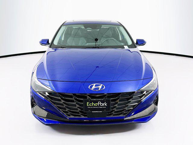 Photo of 2022 Intense Blue Hyundai ELANTRA