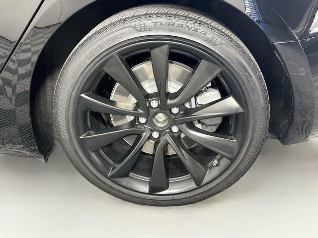 Photo of 2020 Solid Black Tesla Model 3