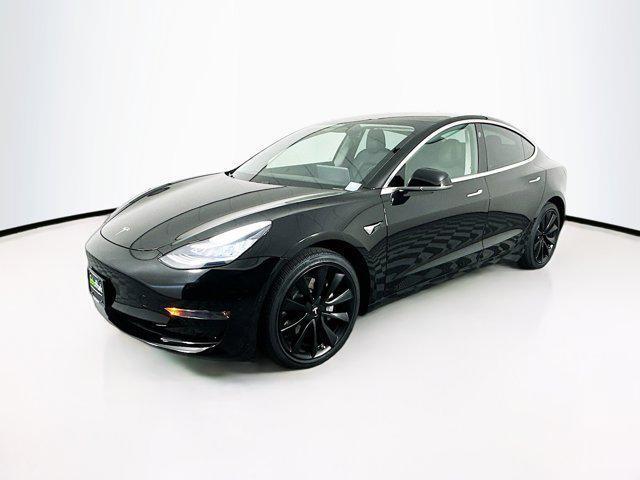 Photo of 2020 Solid Black Tesla Model 3