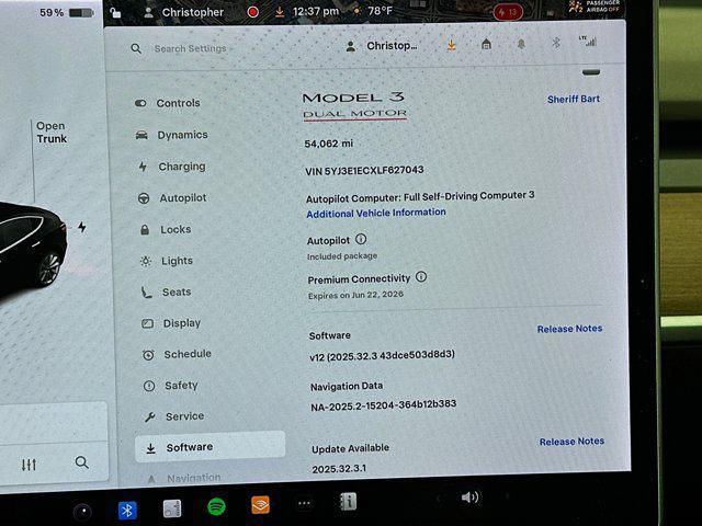 Photo of 2020 Solid Black Tesla Model 3