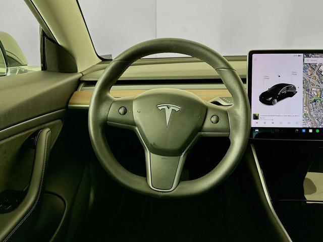 Photo of 2020 Solid Black Tesla Model 3