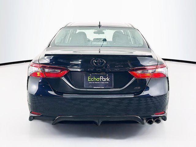 Photo of 2024 Midnight Black Metallic Toyota Camry