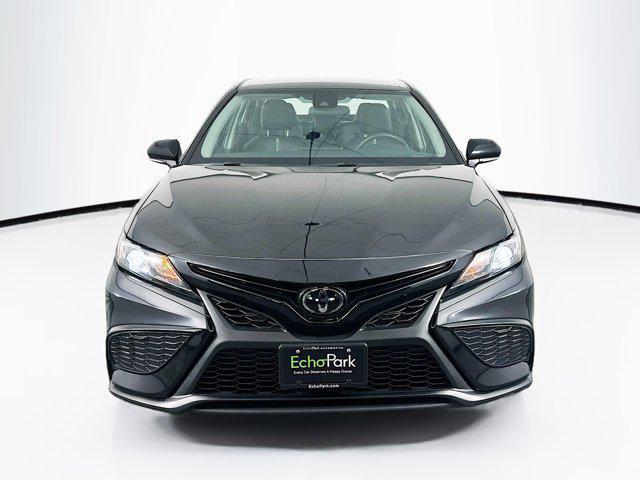 Photo of 2024 Midnight Black Metallic Toyota Camry
