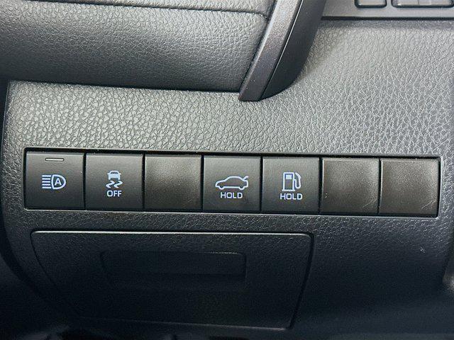 Photo of 2024 Midnight Black Metallic Toyota Camry