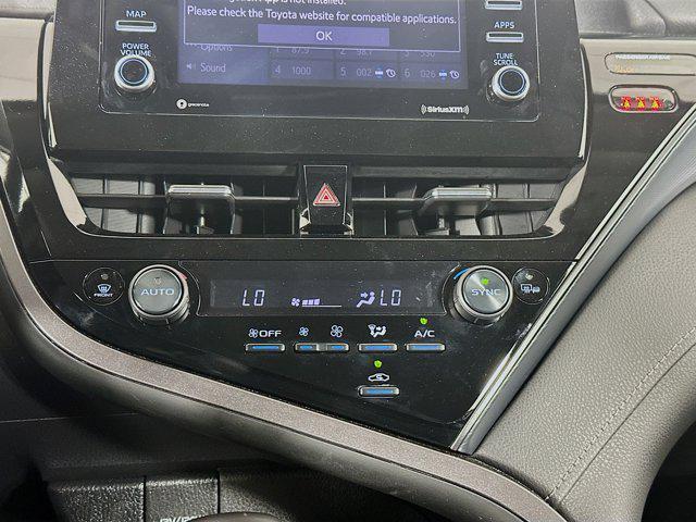 Photo of 2024 Midnight Black Metallic Toyota Camry
