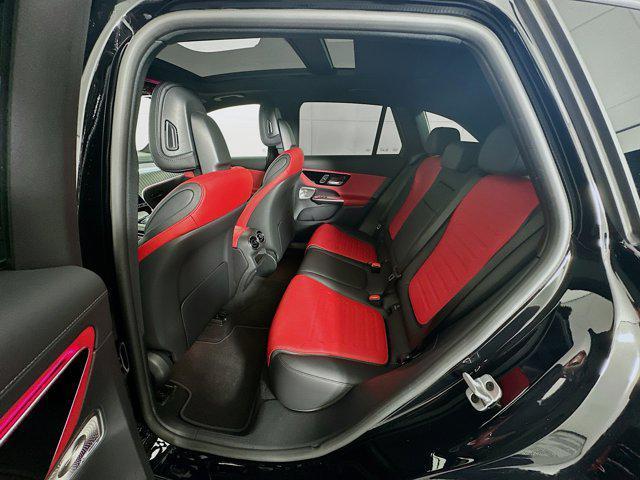 Photo of 2023 Black Mercedes-Benz GLC 300