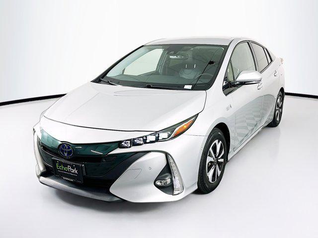 Photo of 2019 Classic Silver Metallic Toyota Prius Prime