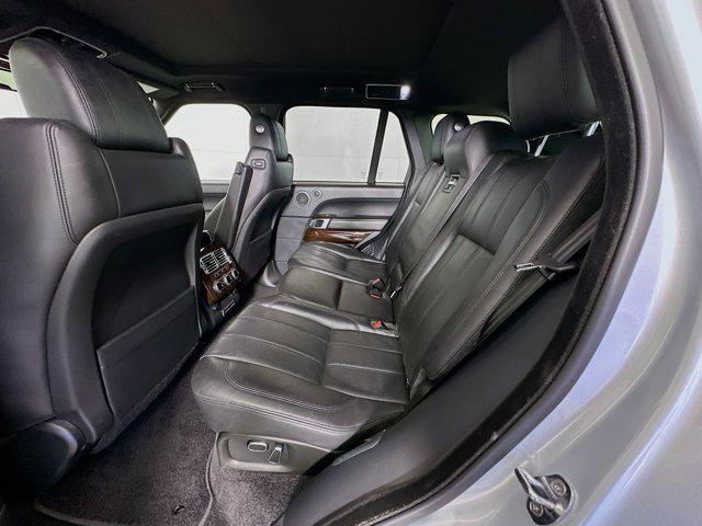 Photo of 2015 Indus Silver Metallic Land Rover Range Rover