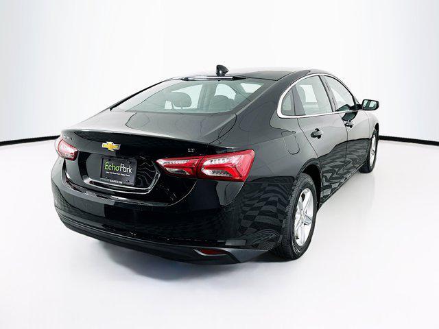 Photo of 2022 Mosaic Black Metallic Chevrolet Malibu