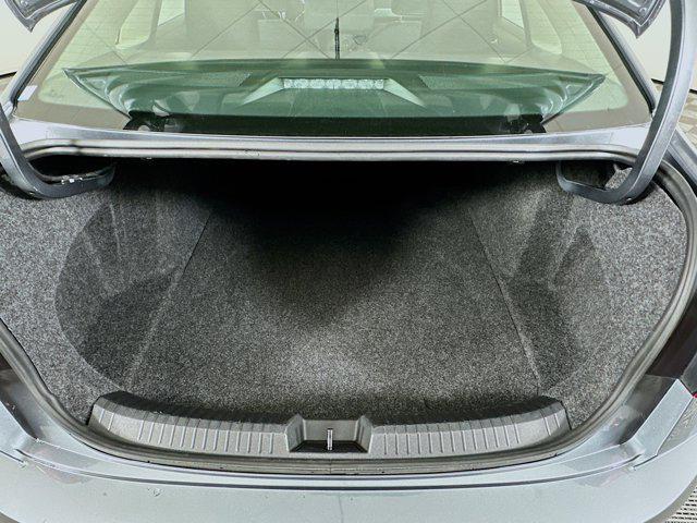 Photo of 2024 Platinum Gray Metallic Volkswagen Jetta