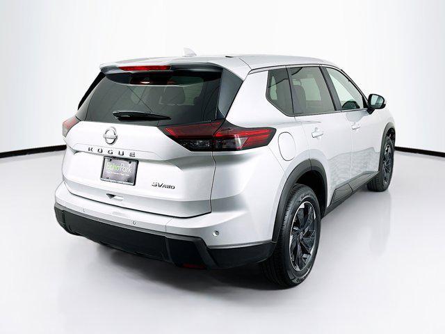 Photo of 2024 Brilliant Silver Metallic Nissan Rogue
