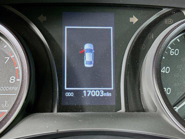 Photo of 2023 Ice Cap Toyota Camry