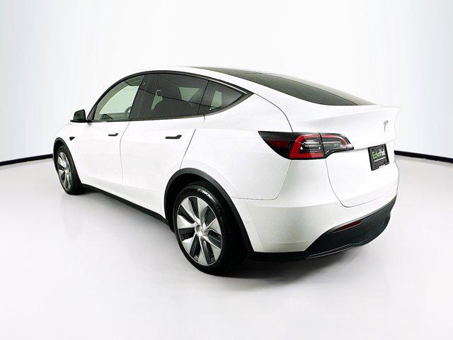 Photo of 2021 Pearl White Multi-Coat Tesla Model Y