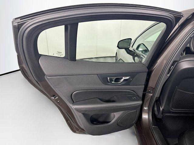 Photo of 2025 Platinum Grey Metallic Volvo S60