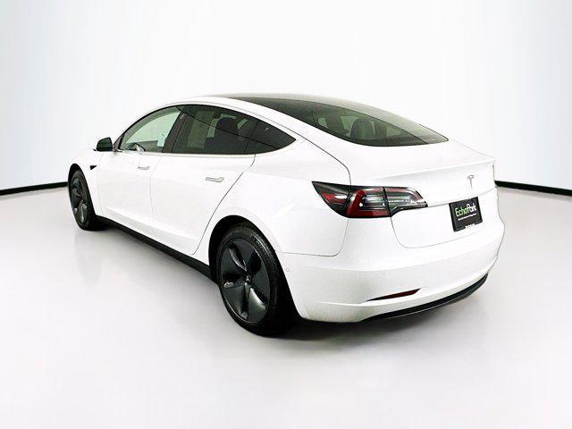 Photo of 2019 Pearl White Multi-Coat Tesla Model 3