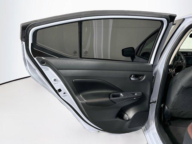 Photo of 2023 Gray Sky Pearl Nissan Versa