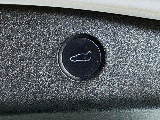 Photo of 2021 Pearl White Multi-Coat Tesla Model 3