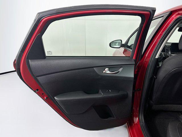 Photo of 2021 Currant Red Kia Forte