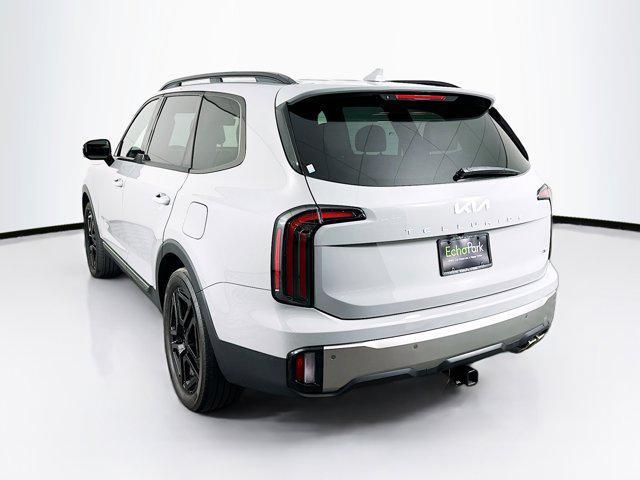 Photo of 2023 Wolf Gray Kia Telluride