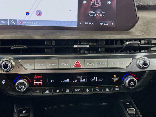 Photo of 2023 Wolf Gray Kia Telluride