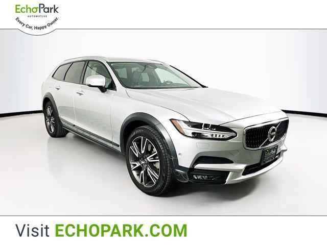 2018 Volvo V90 Cross Country