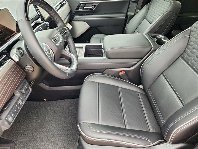 Photo of 2025 Summit White GMC Sierra EV