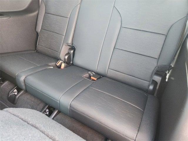 Photo of 2025 White Frost Tri-Coat Buick Enclave